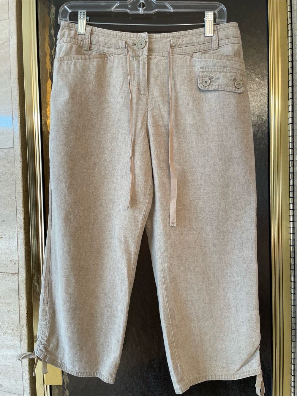 LOFT Beige Linen-Blend Capris